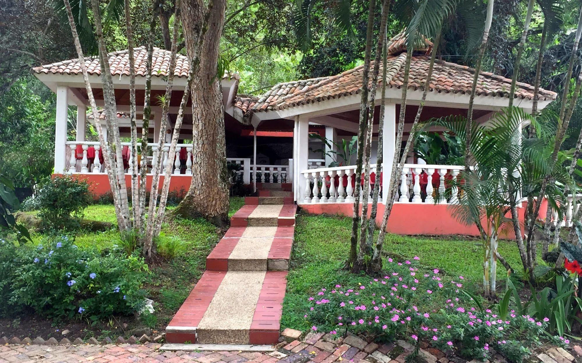 Hotel Hacienda El Diamante Villeta Exterior foto